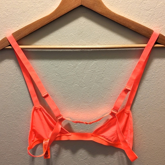 Fits Everybody Micro Triangle Bralette - Picture 7 of 9